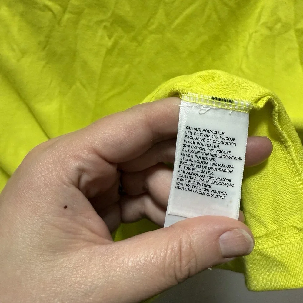 The North Face T-Shirt Men's Logo Neon Yellow Hiking Outdoors Size‎ Medium NEW
